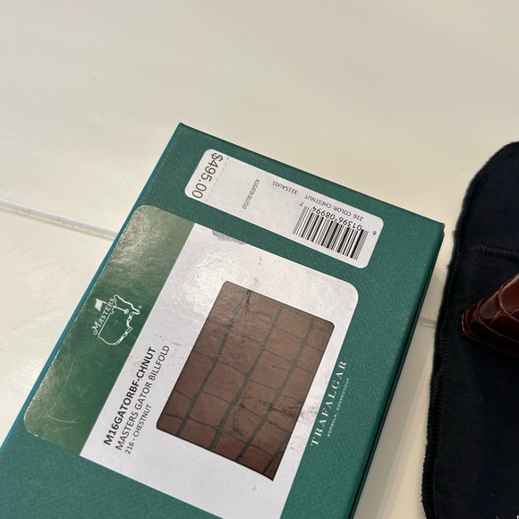 Masters Gator Billfold - Picture 2 of 5